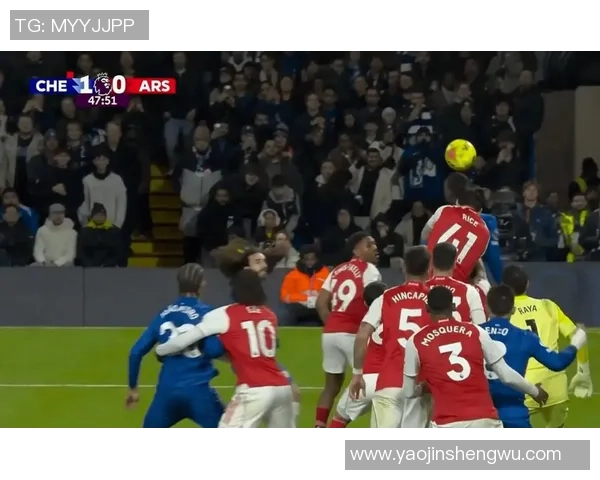 足总杯精彩对决：里昂与阿森纳战成平局神扑瞬间成焦点